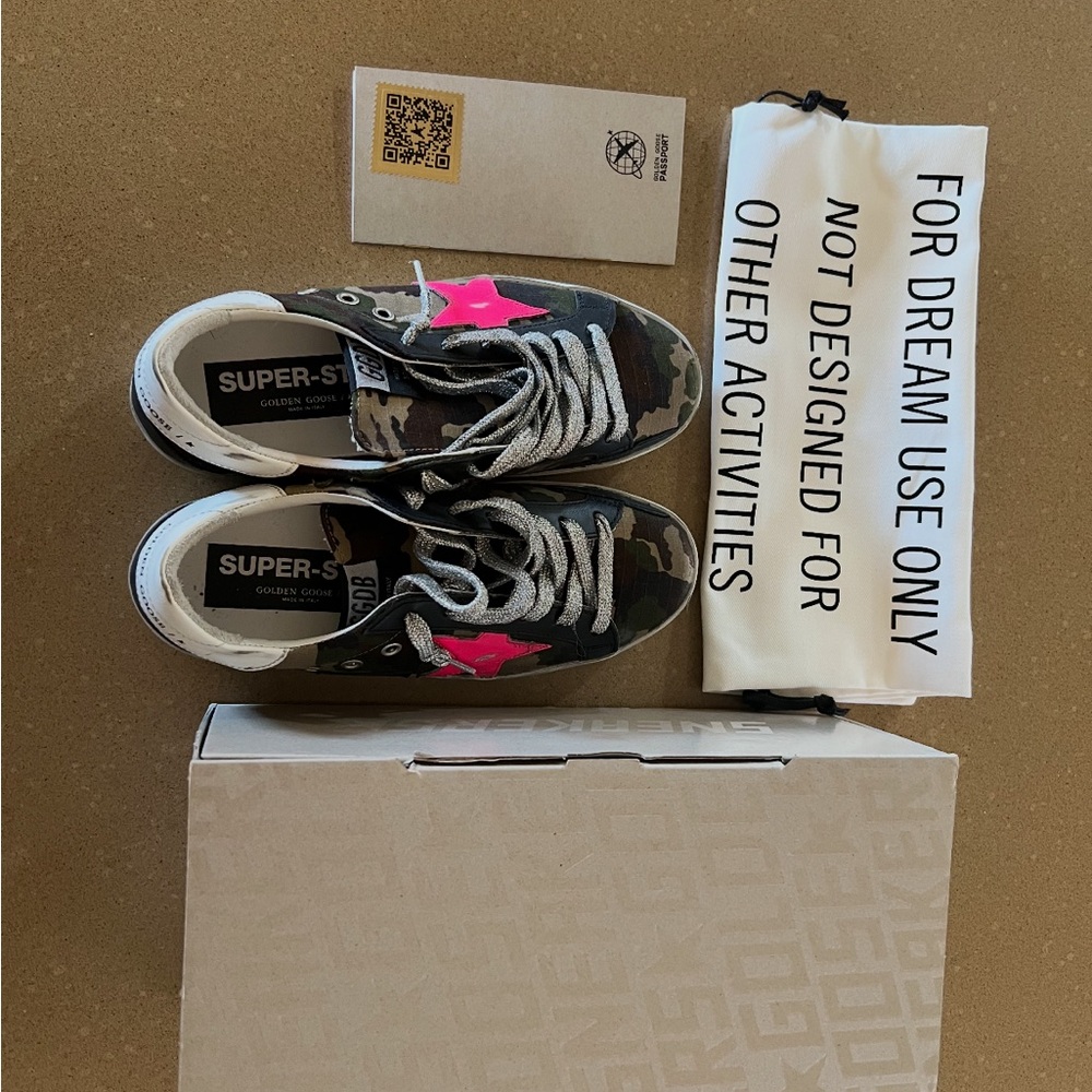 NEW Golden Goose Camouflage Sneakers with Hot Pink Star size 37 or 7-8 USA
